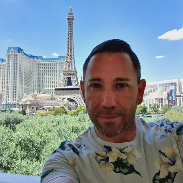 5A4F9569-367B-4EE3-8D74-EA23C3B303E7